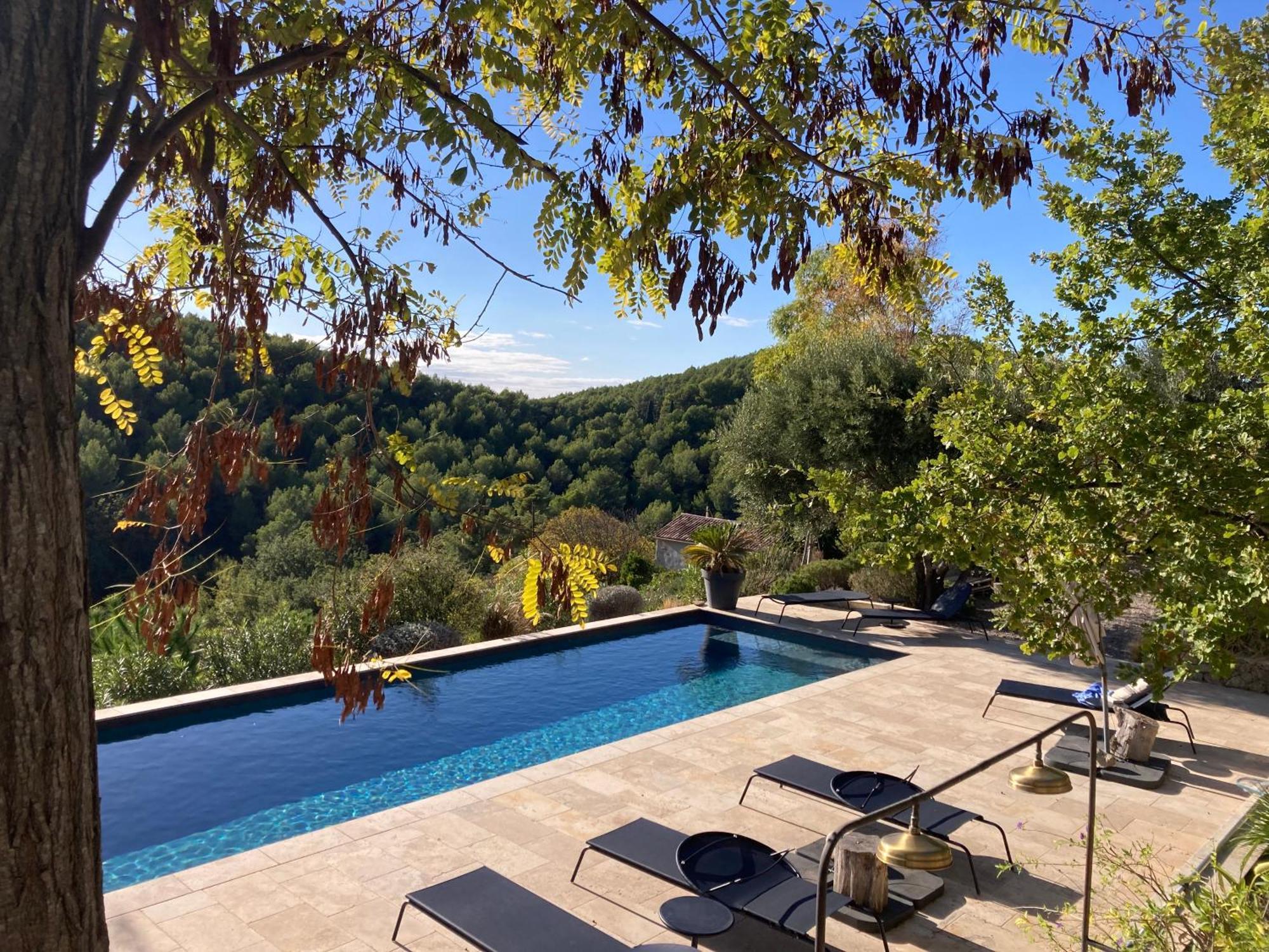 Castel'Lodge Le Beausset Zewnętrze zdjęcie